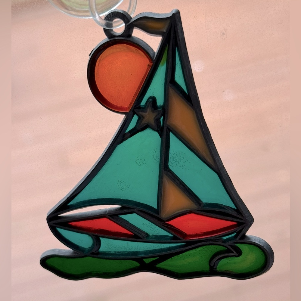 Vintage Stained Glass & metal Sailboat Art Decor Window Sun Catcher 4 in. EU